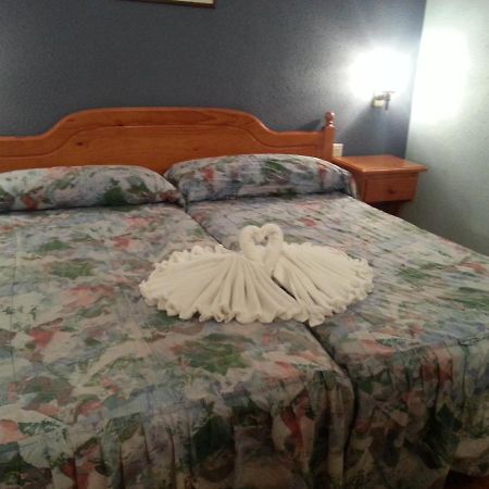 Hotel Gavín Extérieur photo