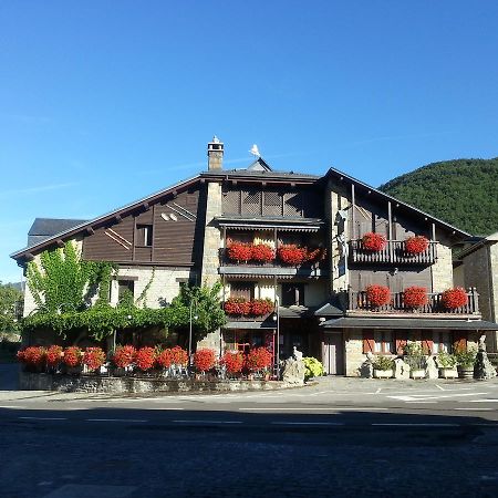 Hotel Gavín Extérieur photo