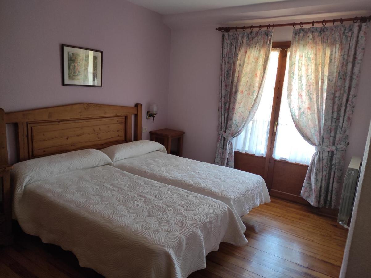 Hotel Gavín Extérieur photo