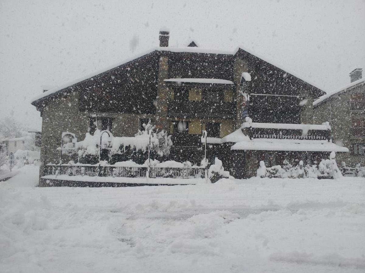 Hotel Gavín Extérieur photo